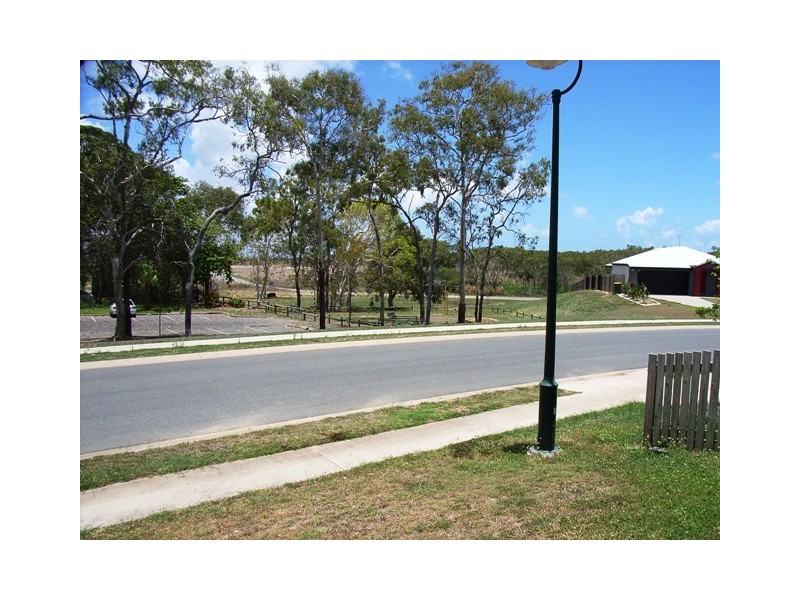 19 Townsend St, Mackay QLD 4740