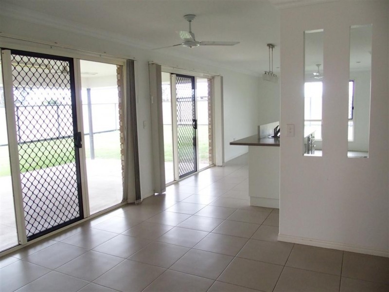 45 Hibiscus Crescent, Blackwater QLD 4717