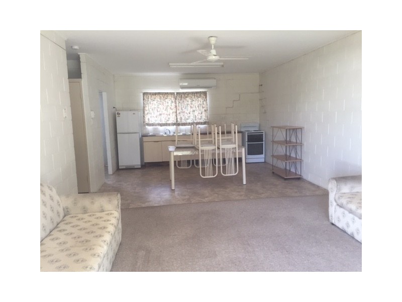 6/22 Wilga St, Blackwater QLD 4717