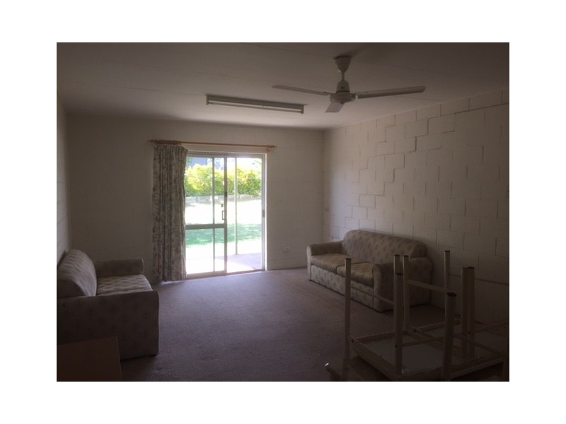 6/22 Wilga St, Blackwater QLD 4717