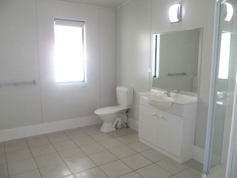 14 Summer Red Court, Blackwater QLD 4717