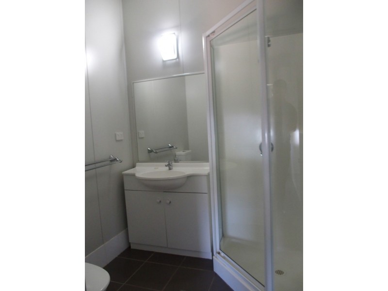 14 Hunter Street, Blackwater QLD 4717