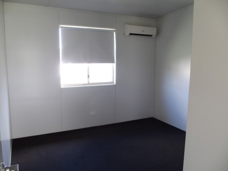 14 Hunter Street, Blackwater QLD 4717