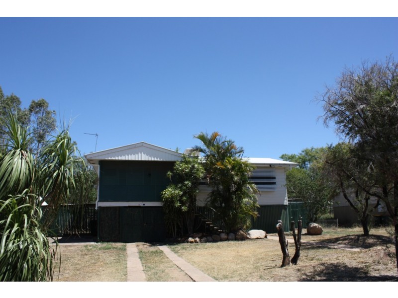 7 Fig Street, Blackwater QLD 4717