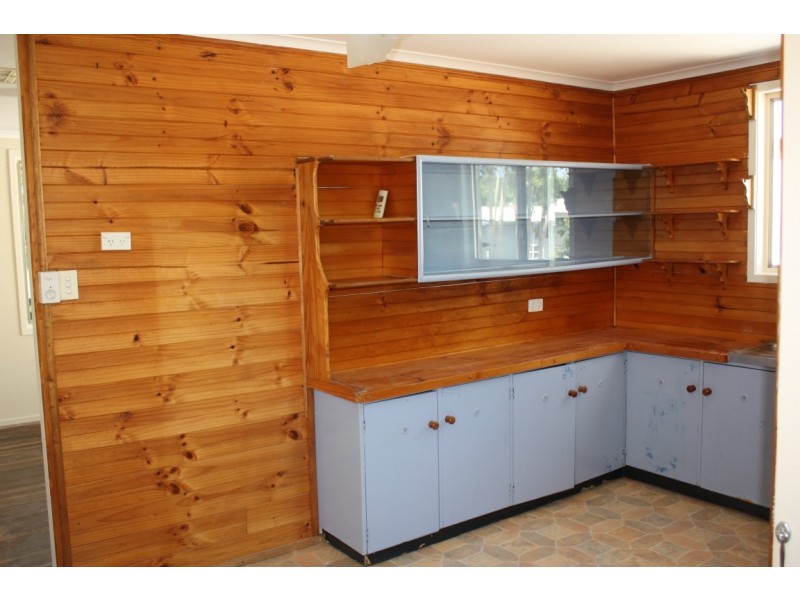 7 Fig Street, Blackwater QLD 4717