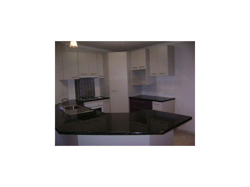 6 Cork Street, Blackwater QLD 4717