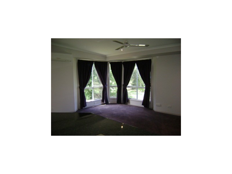 6 Cork Street, Blackwater QLD 4717