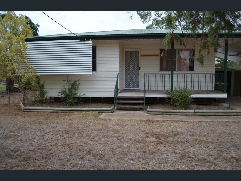 13 Bottletree Avenue, Blackwater QLD 4717