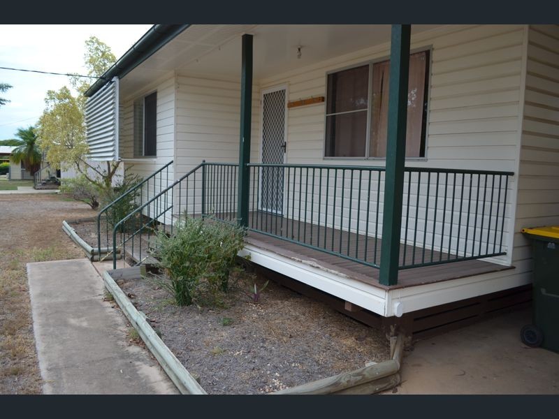 13 Bottletree Avenue, Blackwater QLD 4717