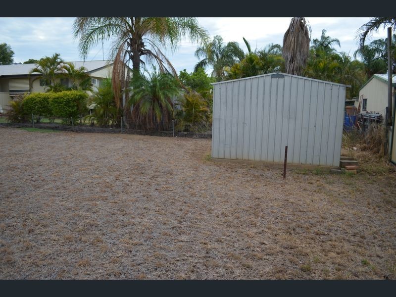 13 Bottletree Avenue, Blackwater QLD 4717