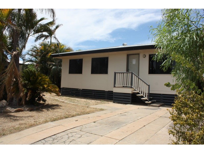 45 Littlefield Street, Blackwater QLD 4717