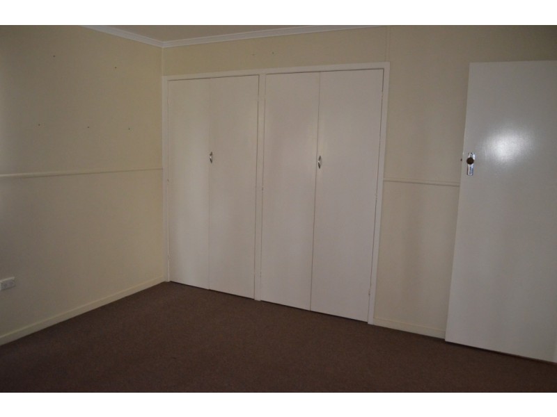 1 Seeman Street, Blackwater QLD 4717