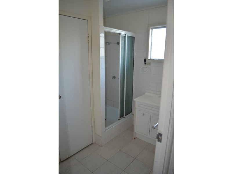 49 Stower Street, Blackwater QLD 4717