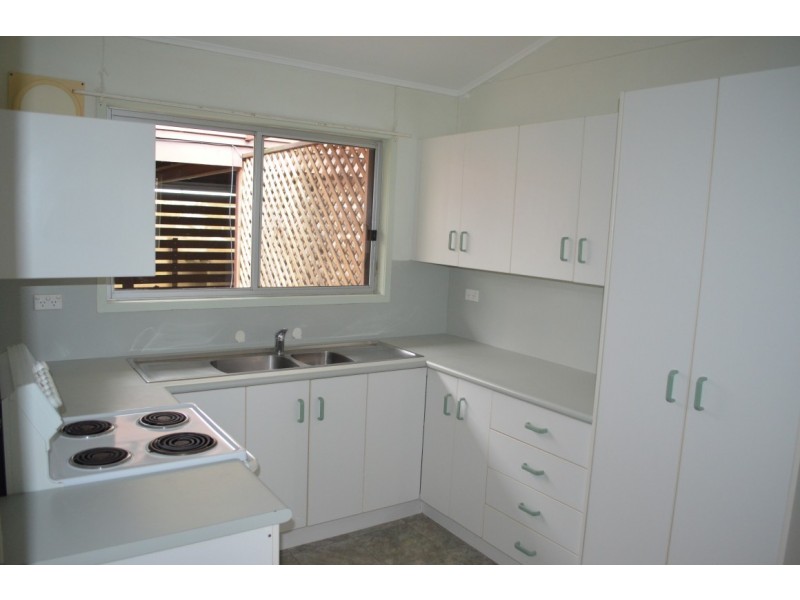 21 Lawless Street, Blackwater QLD 4717