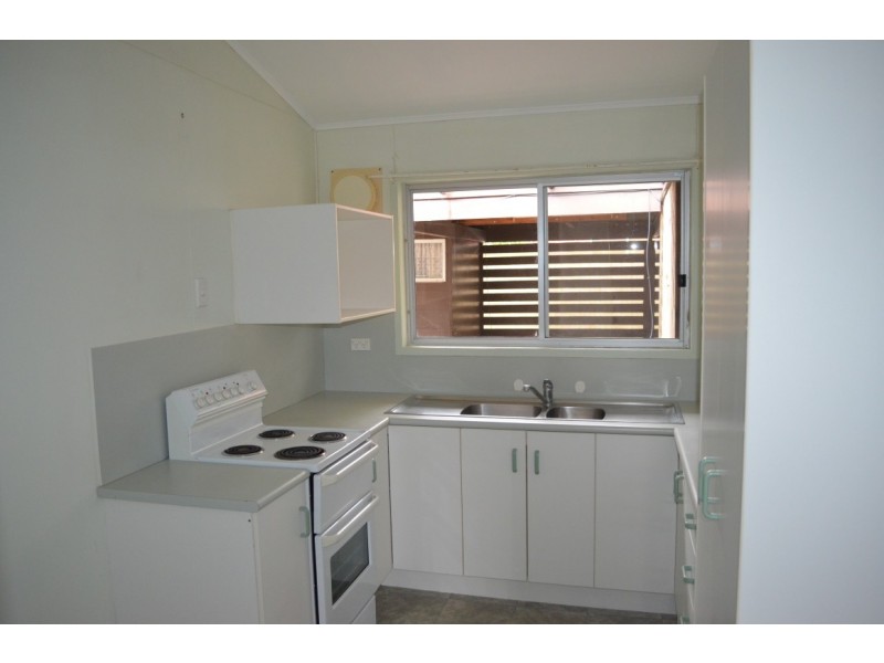 21 Lawless Street, Blackwater QLD 4717