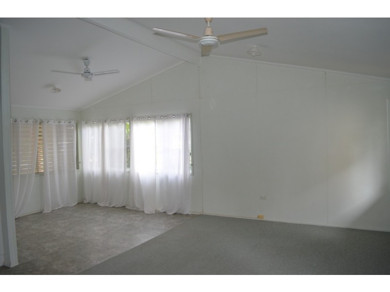 21 Lawless Street, Blackwater QLD 4717