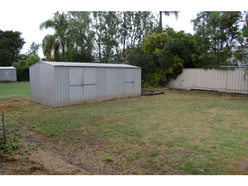 21 Lawless Street, Blackwater QLD 4717