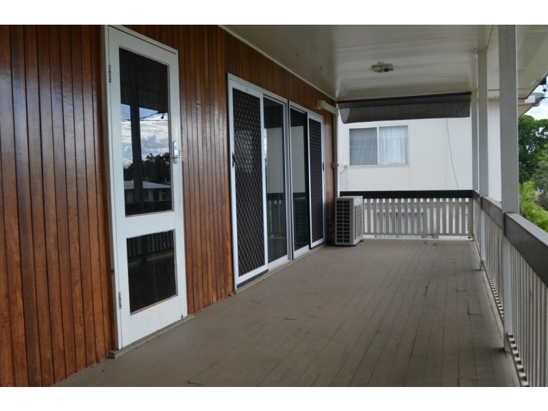 39 Taurus Street, Blackwater QLD 4717