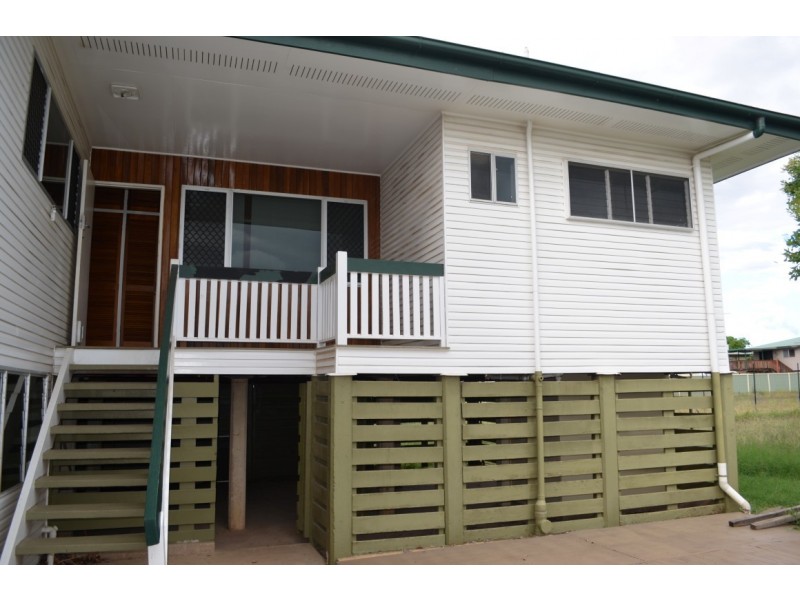 39 Taurus Street, Blackwater QLD 4717