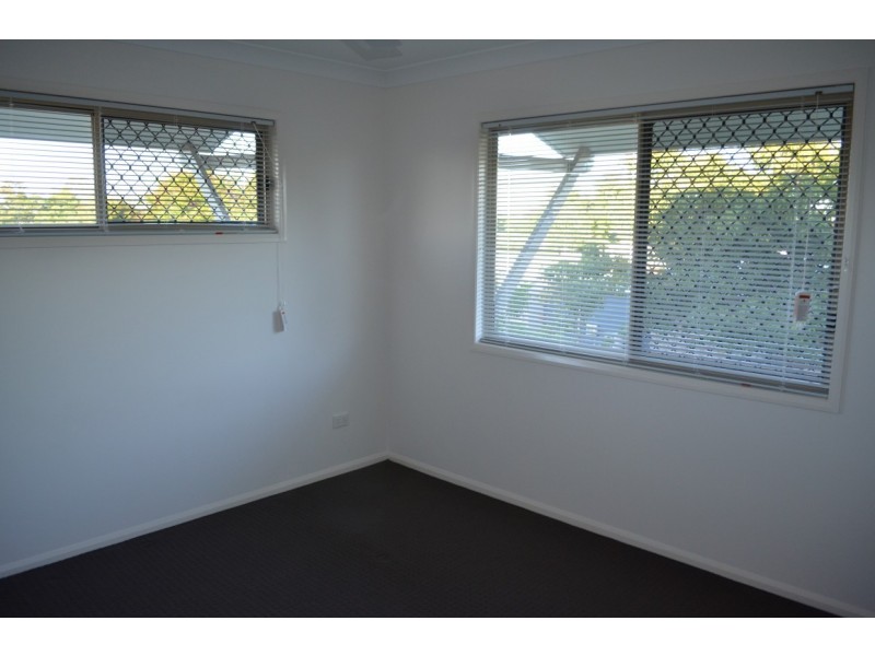 3 / 28 Blain Street, Blackwater QLD 4717