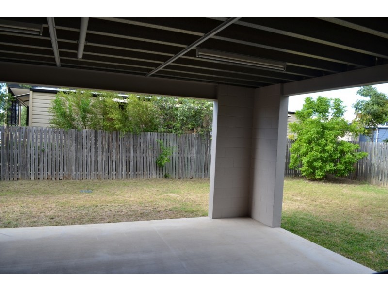 3 / 28 Blain Street, Blackwater QLD 4717