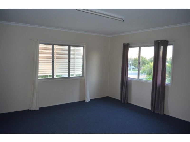 59 Arthur, Blackwater QLD 4717