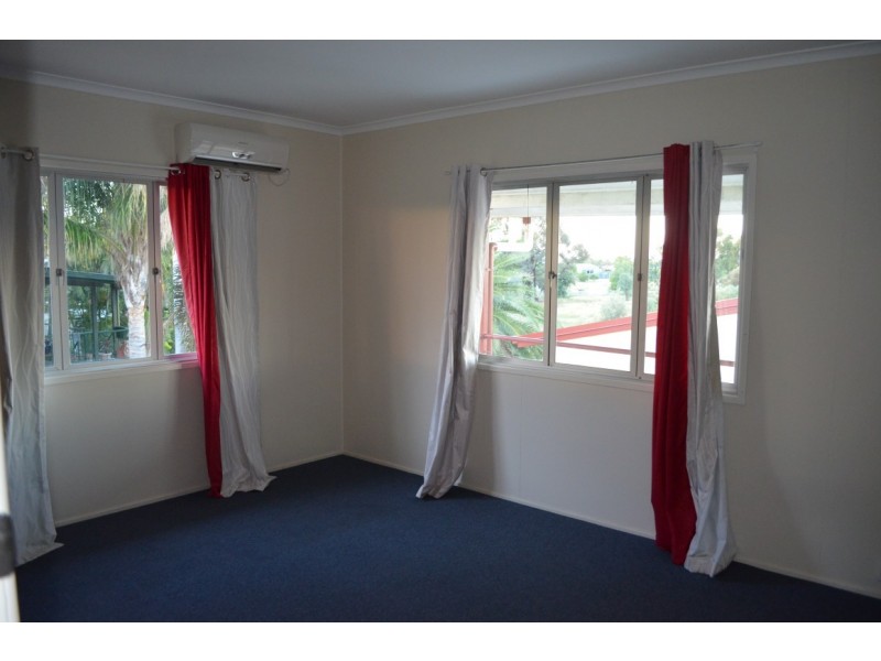 59 Arthur, Blackwater QLD 4717