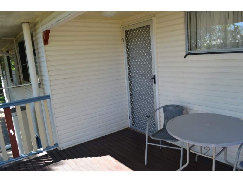 3 Bottletree Avenue, Blackwater QLD 4717