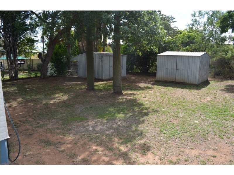 3 Bottletree Avenue, Blackwater QLD 4717