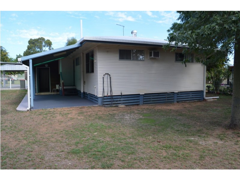 3 Bottletree Avenue, Blackwater QLD 4717
