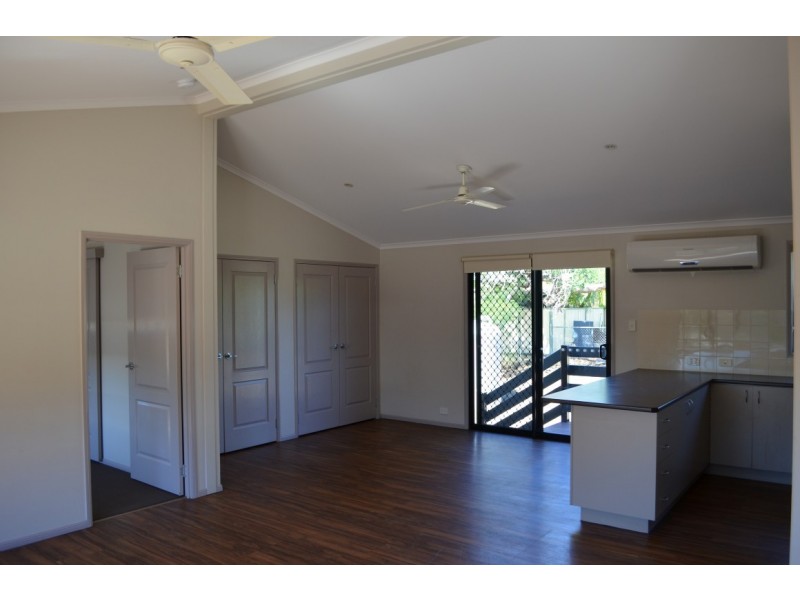 6 Fay Street, Blackwater QLD 4717