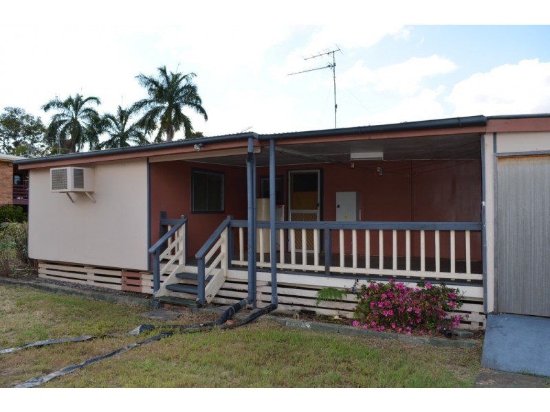 11 East, Bluff QLD 4702