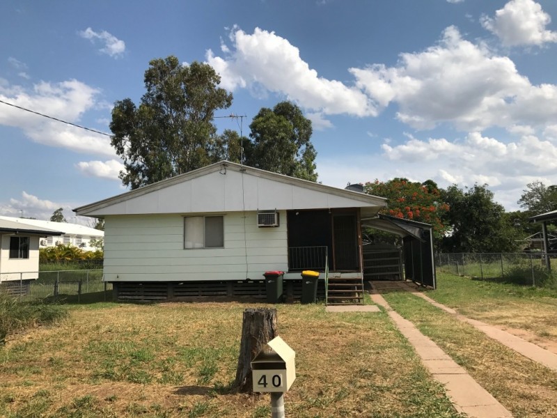 40 Bendee Crescent, Blackwater QLD 4717