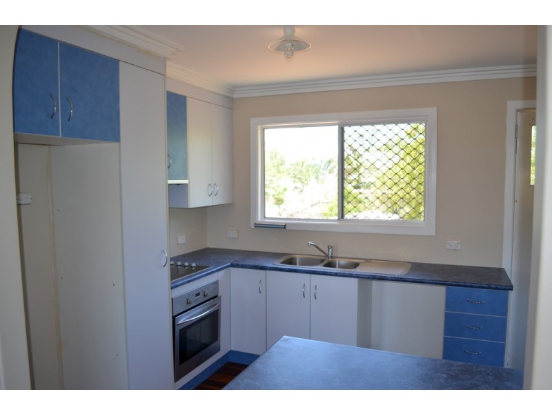 6 Acacia Street, Blackwater QLD 4717
