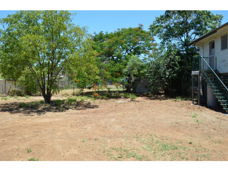6 Acacia Street, Blackwater QLD 4717