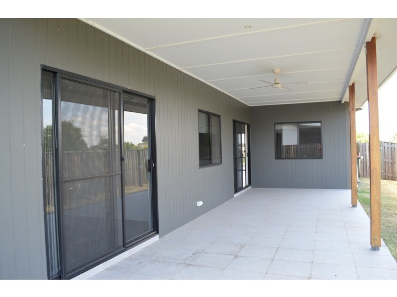21 Kendrick Circuit, Blackwater QLD 4717