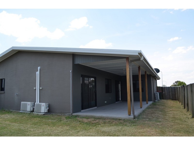 21 Kendrick Circuit, Blackwater QLD 4717