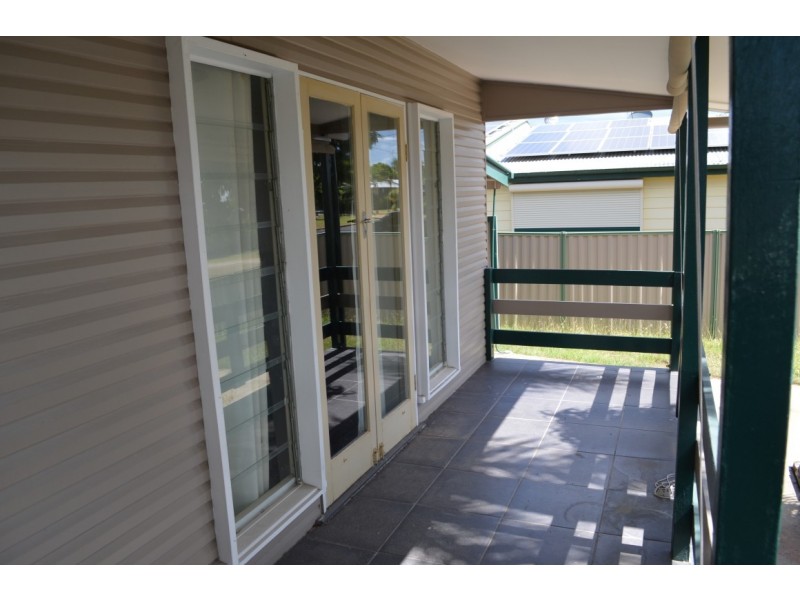 3 Ironbark Street, Blackwater QLD 4717