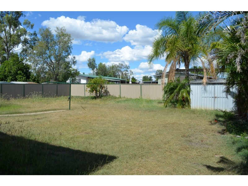 3 Ironbark Street, Blackwater QLD 4717