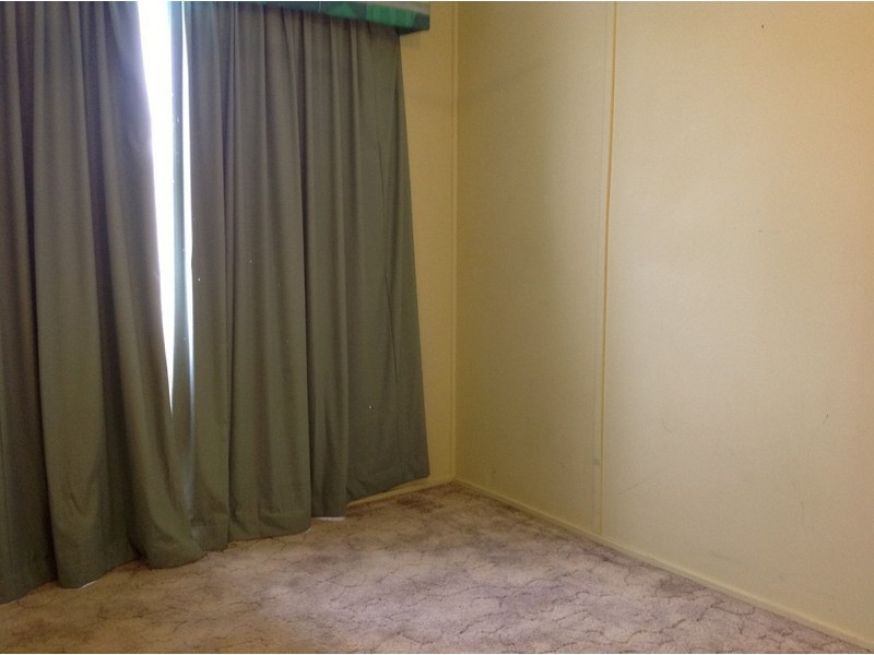 9 Columba Street, Blackwater QLD 4717