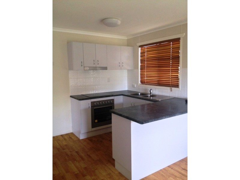 1b Summer Red Court, Blackwater QLD 4717