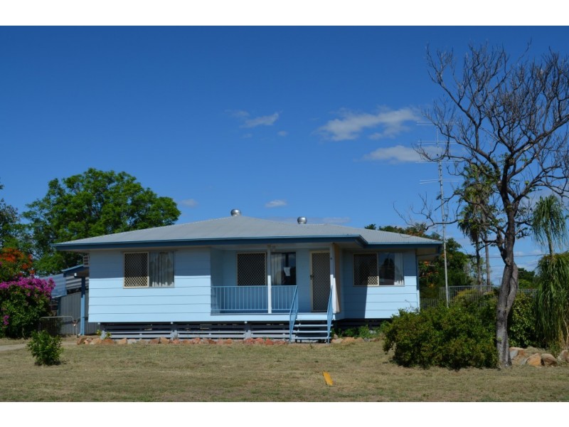 6 Box Street, Blackwater QLD 4717