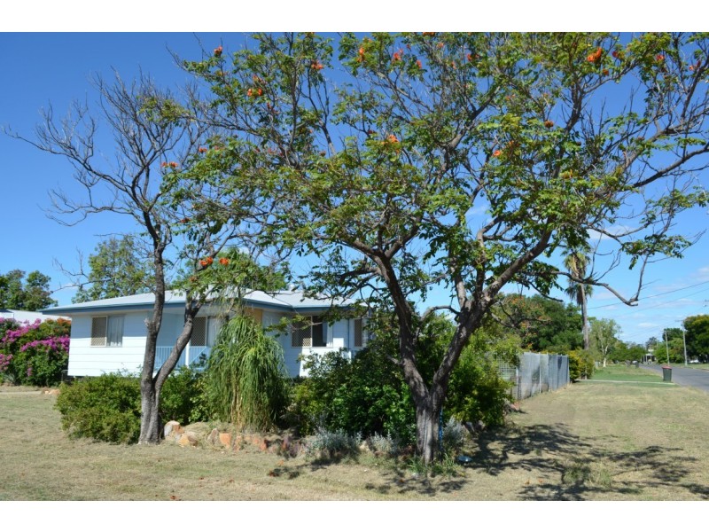 6 Box Street, Blackwater QLD 4717