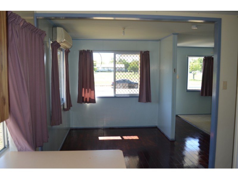 6 Box Street, Blackwater QLD 4717