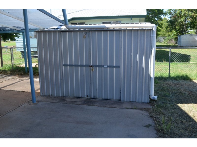 6 Box Street, Blackwater QLD 4717