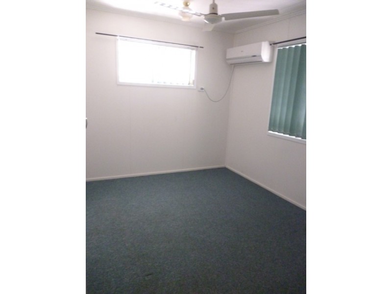 16 Boronia Street, Blackwater QLD 4717