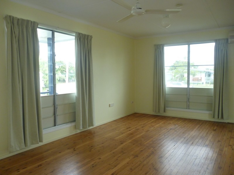 49 Littlefield Street, Blackwater QLD 4717