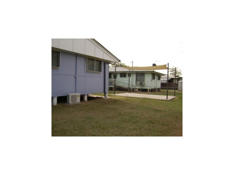 49 Littlefield Street, Blackwater QLD 4717