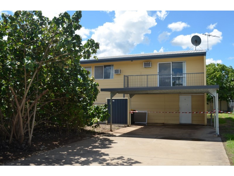 4 Conachan Street, Blackwater QLD 4717