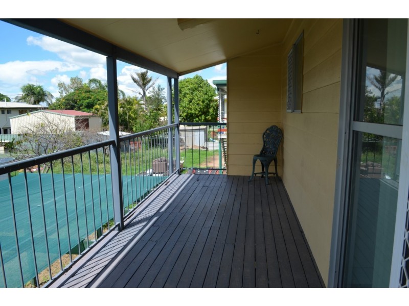 4 Conachan Street, Blackwater QLD 4717